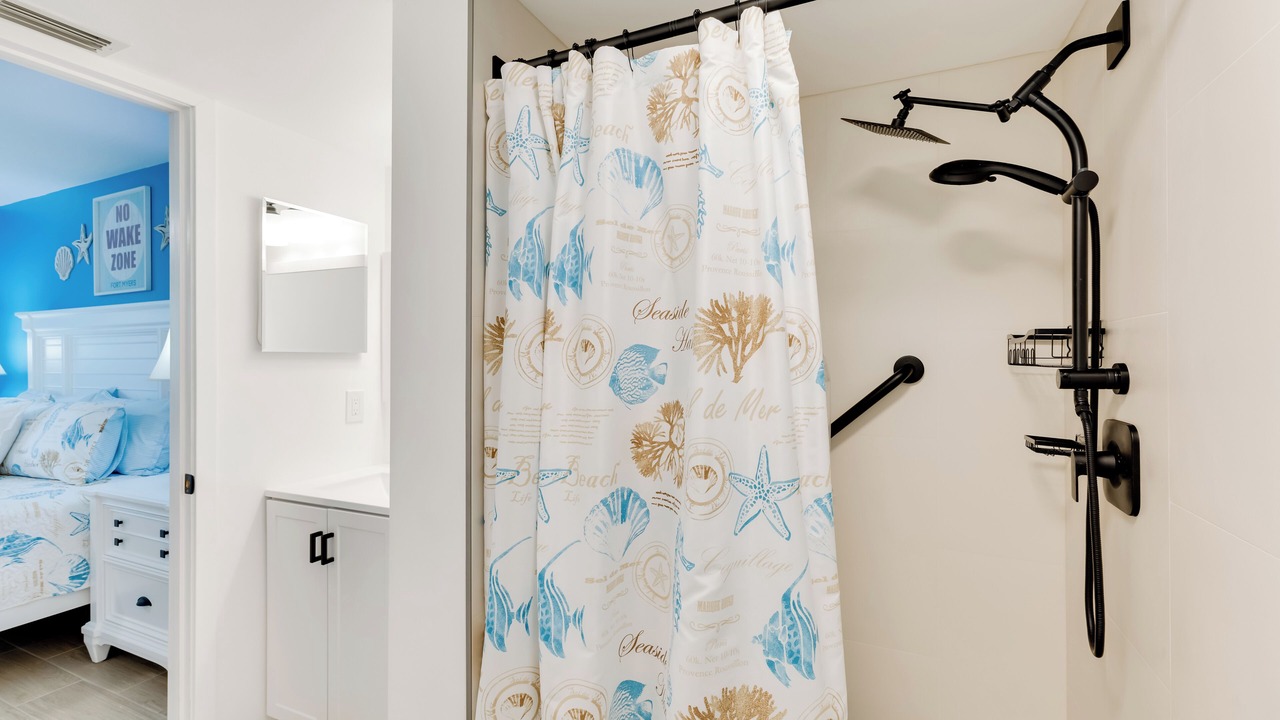 Photo of Bathroom in Majestic Palms