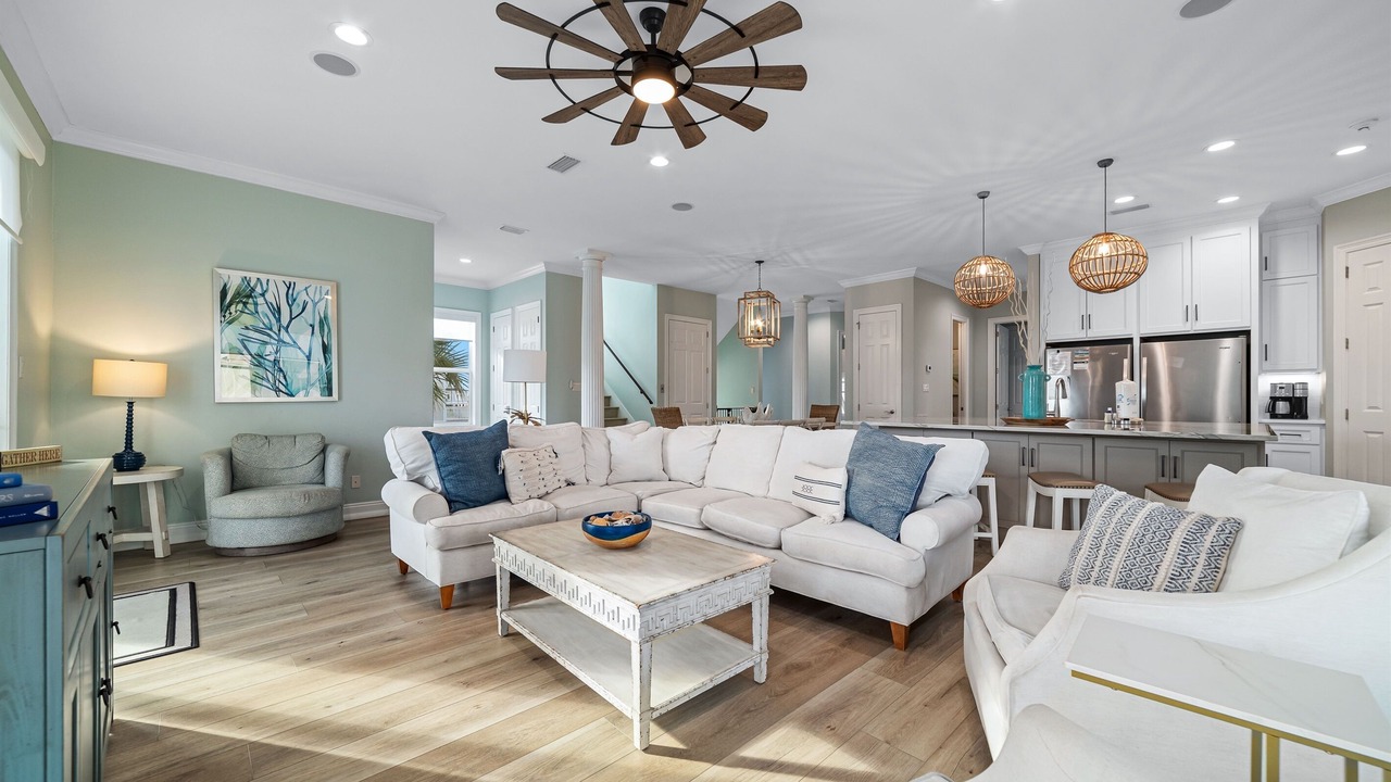 Photo of Livingroom in Alabama Gulf Coast