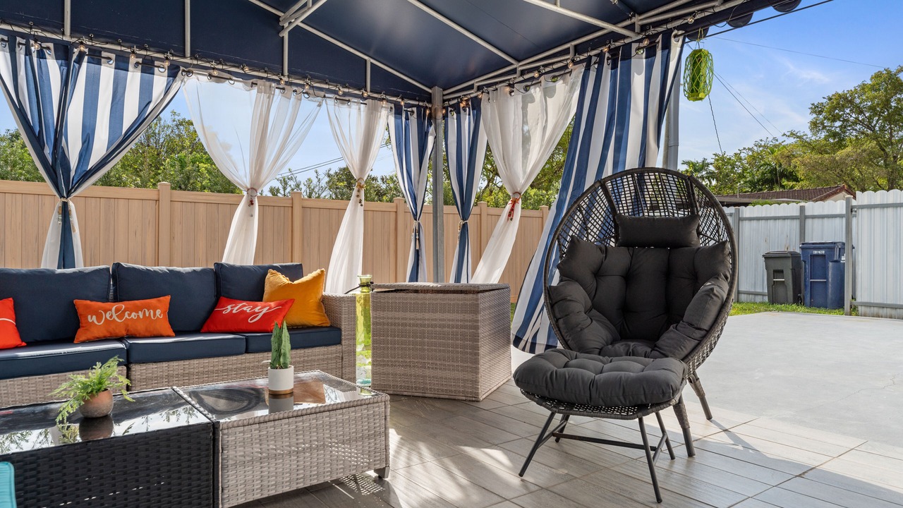 Photo of Patio Balcony in Miami Springs