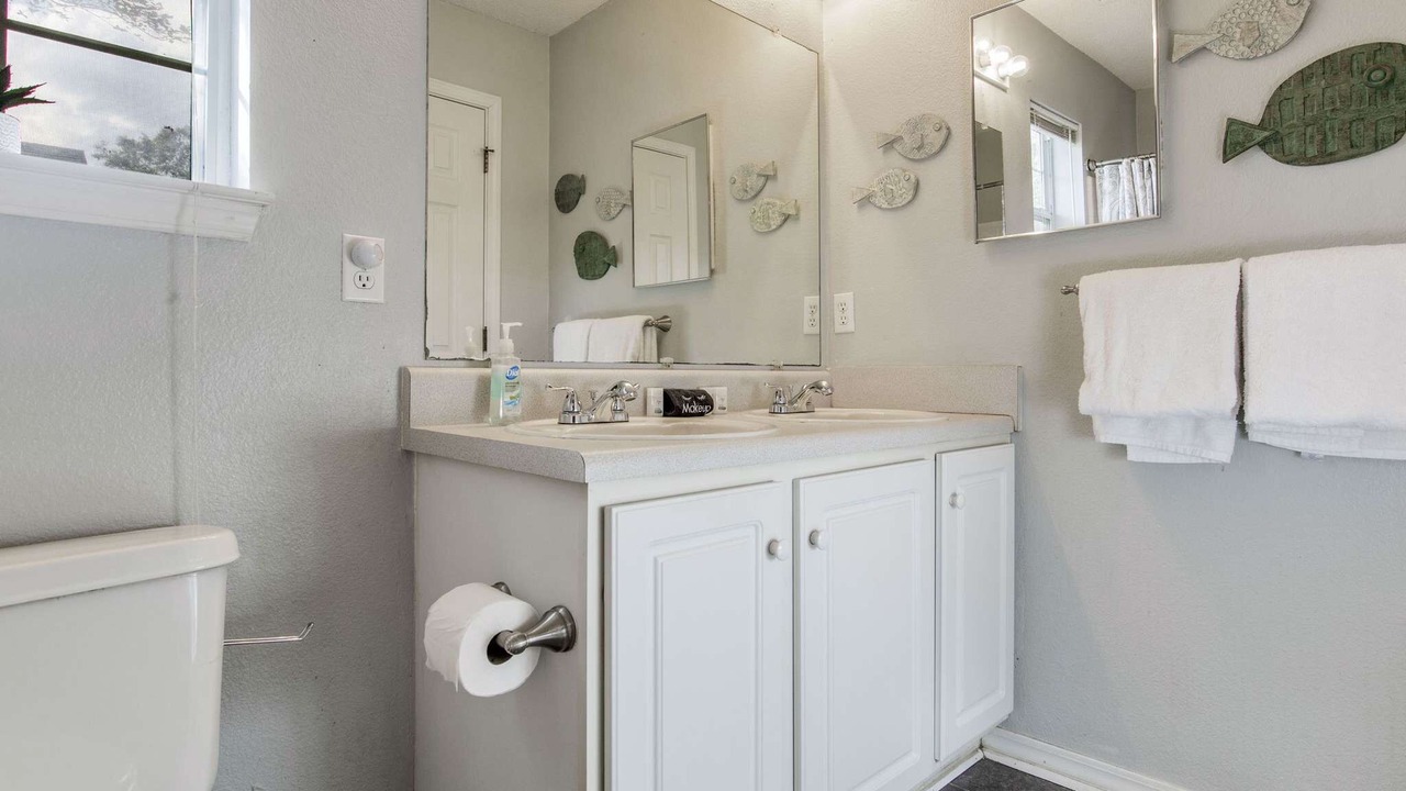 Photo of Bathroom in Ferry Pass
