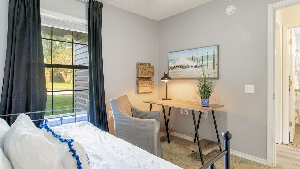 Photo of Bedroom in Ferry Pass