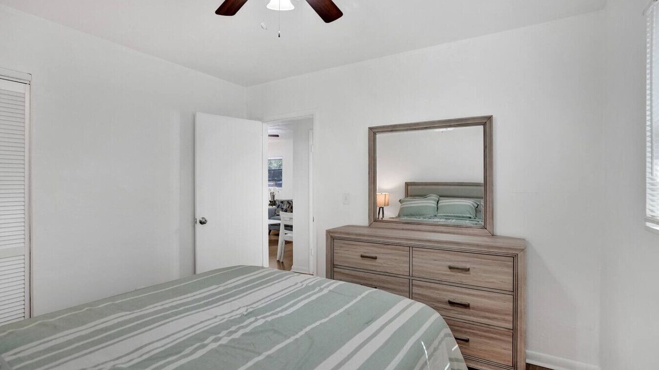 Photo of Bedroom in Tarpon River
