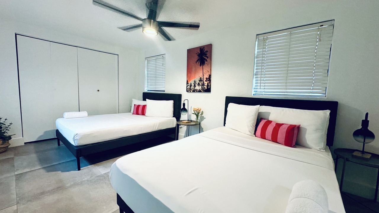 Photo of Bedroom in Biscayne Park