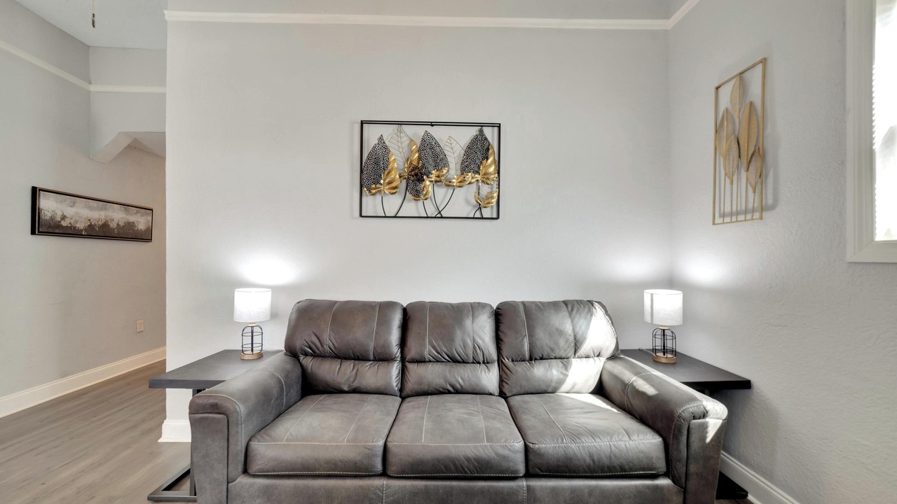 Photo of Livingroom in Ybor City