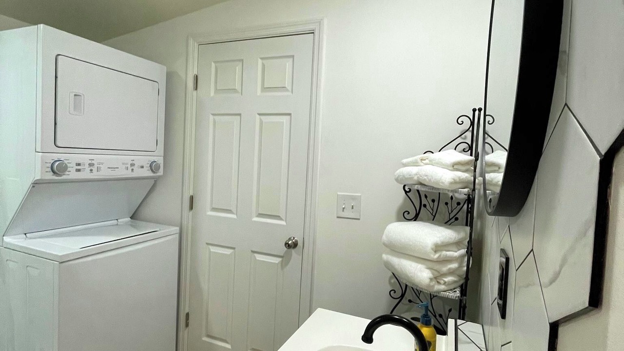 Photo of Bathroom in Truckland