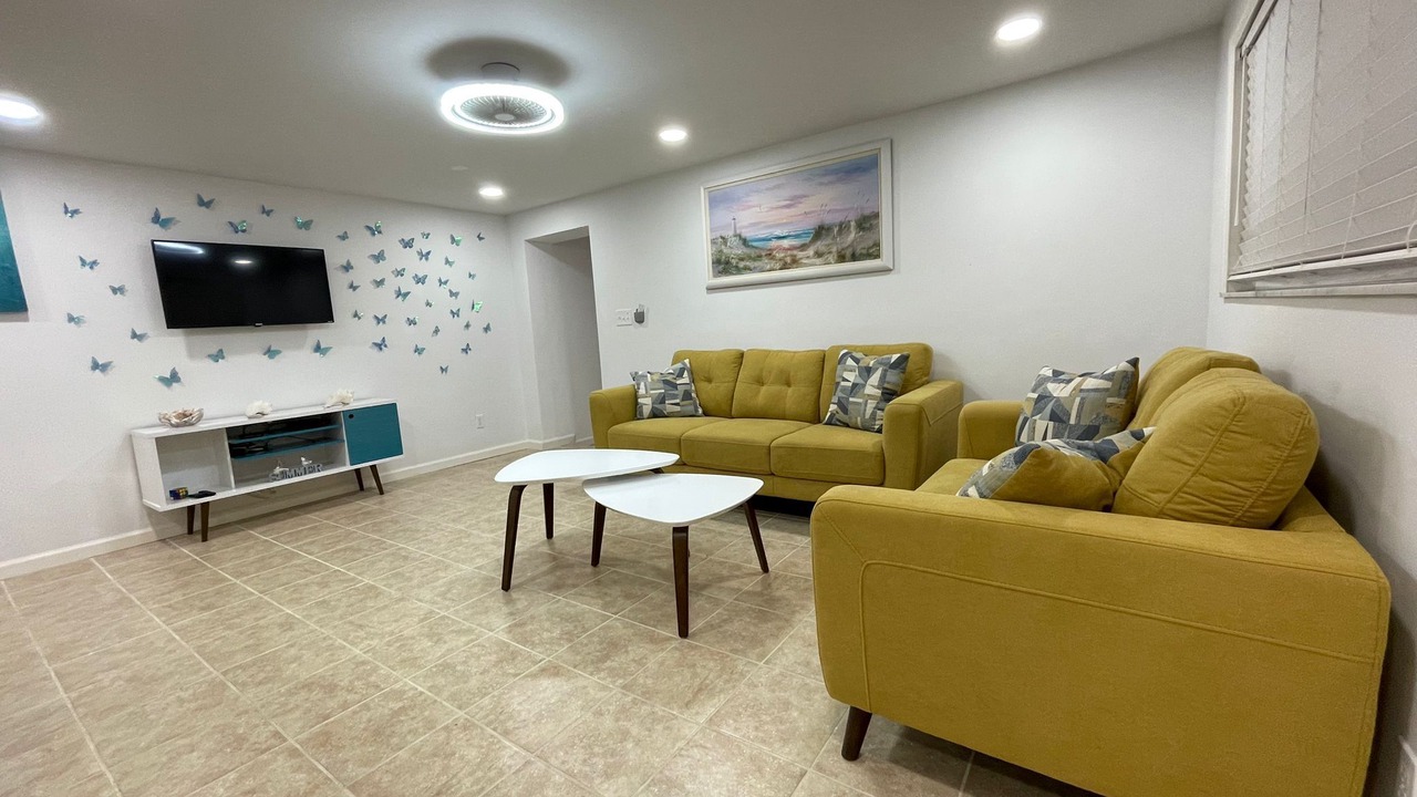 Photo of Livingroom in Truckland