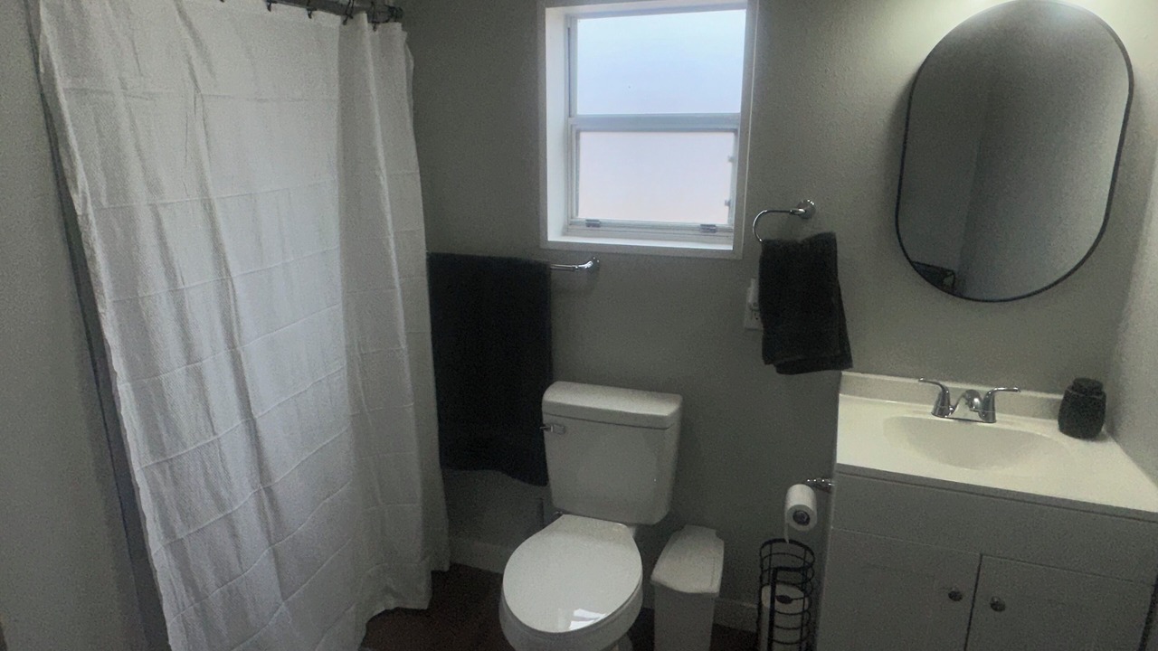 Photo of Bathroom in Grand Ridge