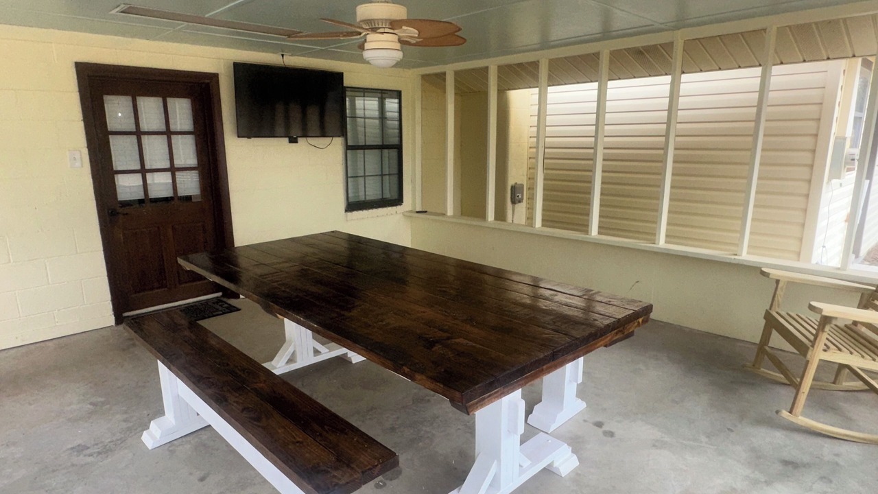 Photo of Outdoor in Grand Ridge
