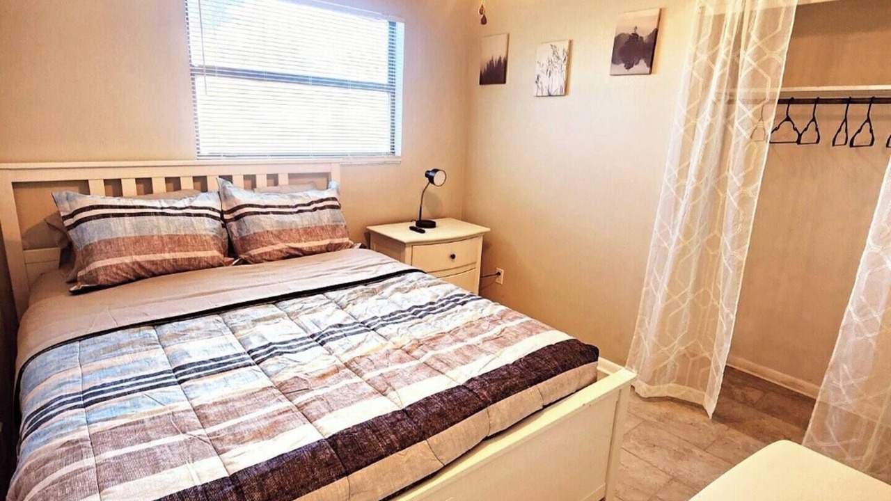 Photo of Bedroom in Westside