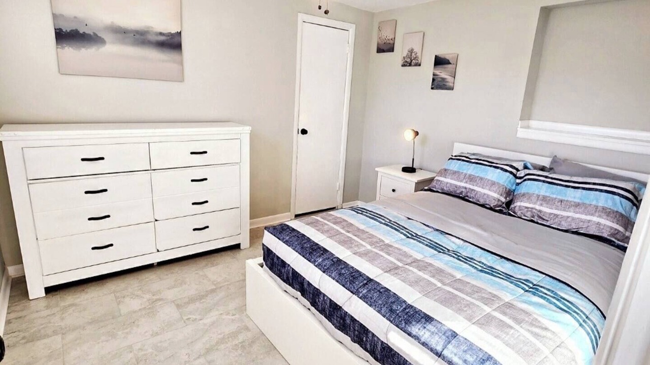 Photo of Bedroom in Westside