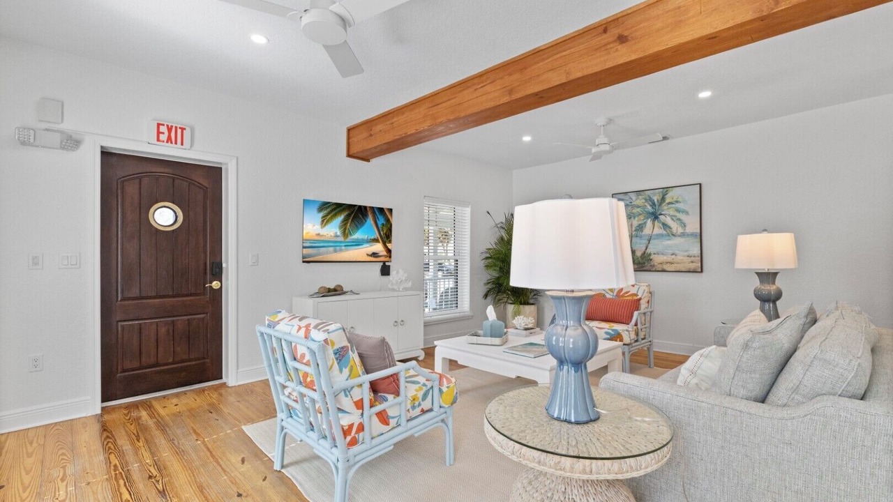 Photo of Livingroom in Boca Grande