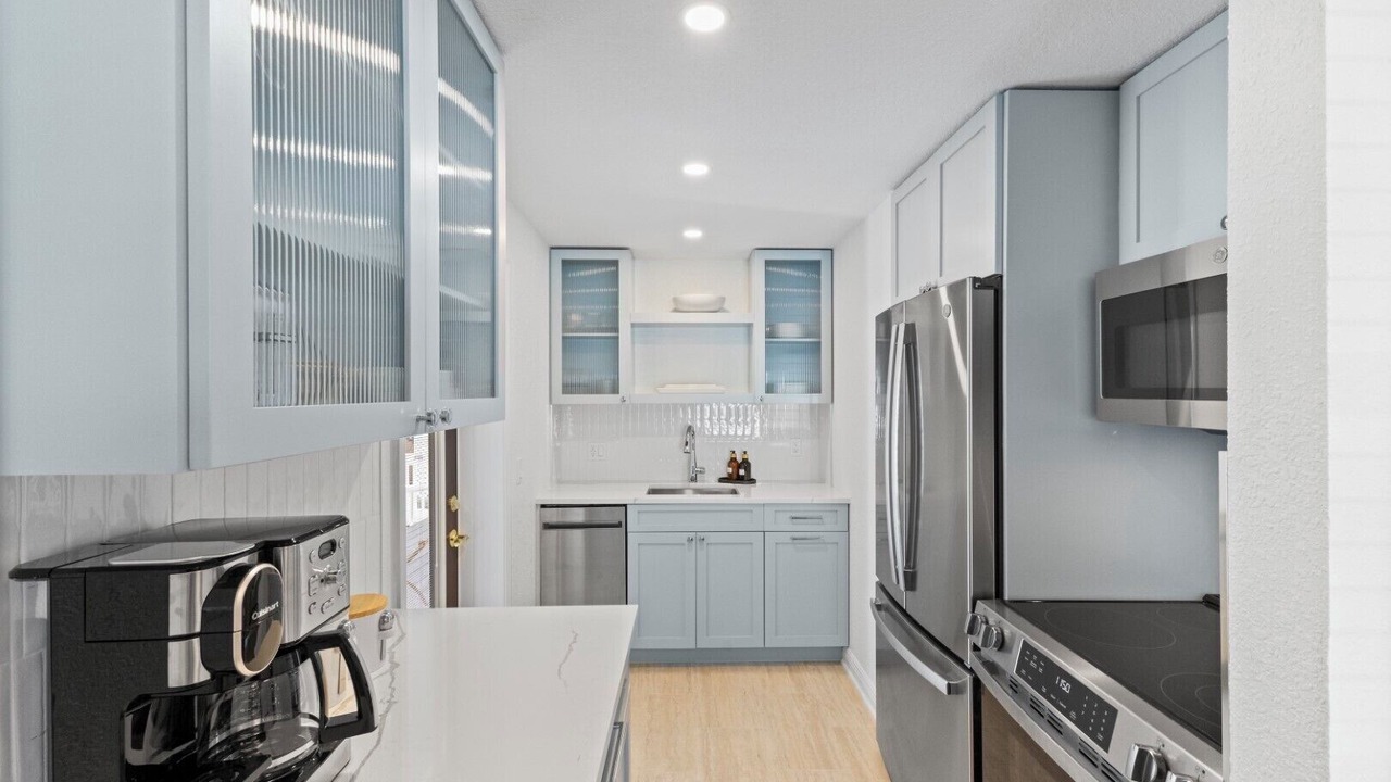 Photo of Kitchen in Downtown Boca Grande Historic District