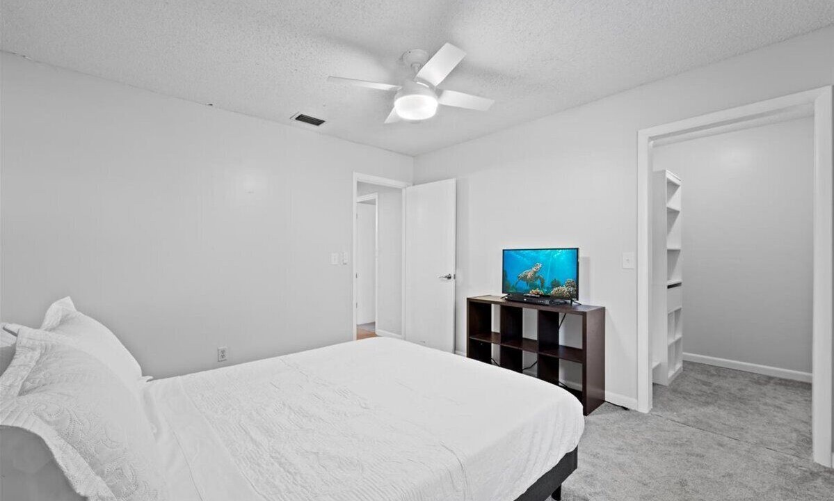 Photo of Bedroom in Jupiter Farms