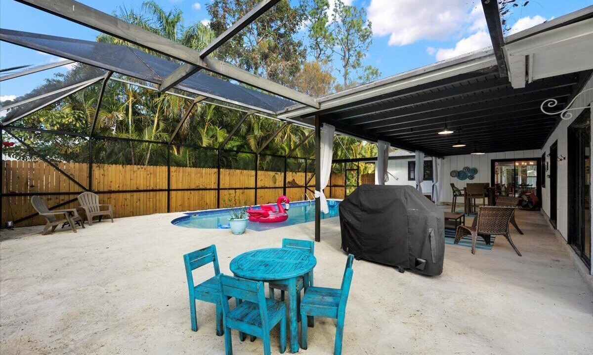 Photo of Outdoor in Jupiter Farms