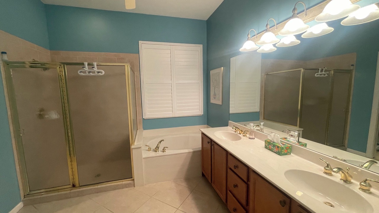 Photo of Bathroom in Bonita Springs