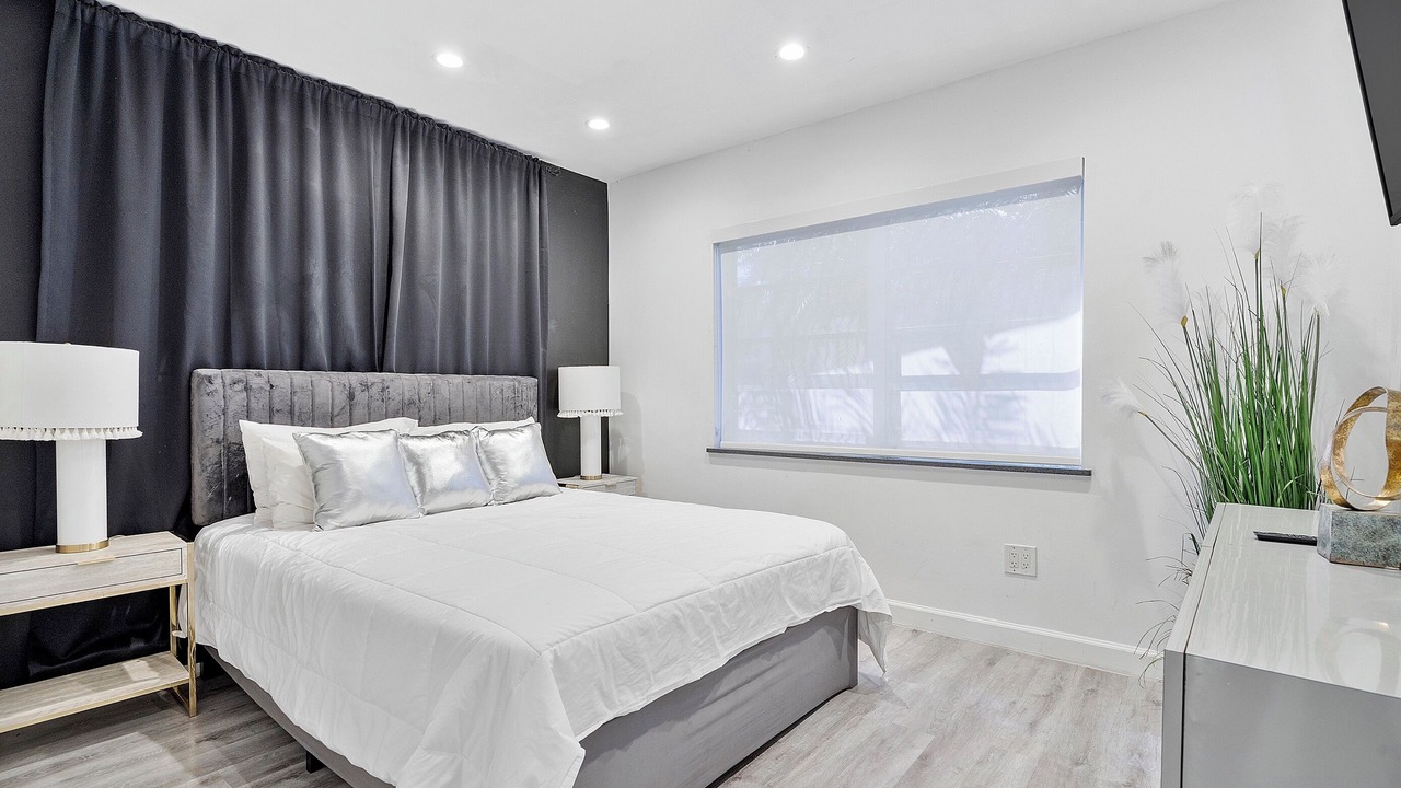 Photo of Bedroom in Ojus