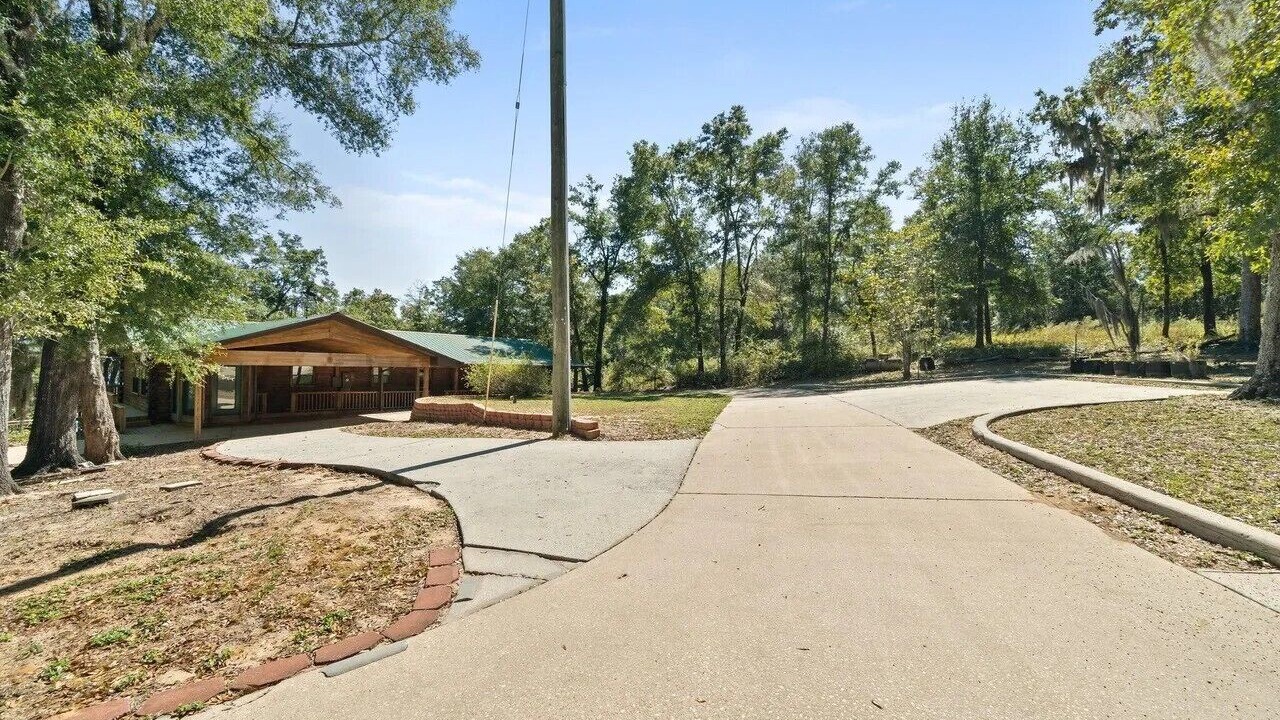 Photo of Outdoor in Chipley