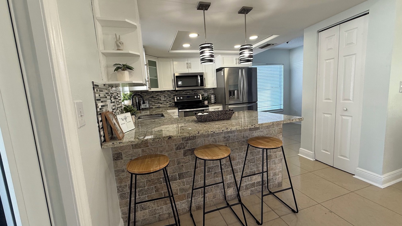 Photo of Kitchen in Bearss Plaza