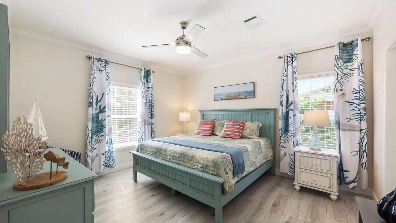 Photo of Bedroom in Taylor Creek