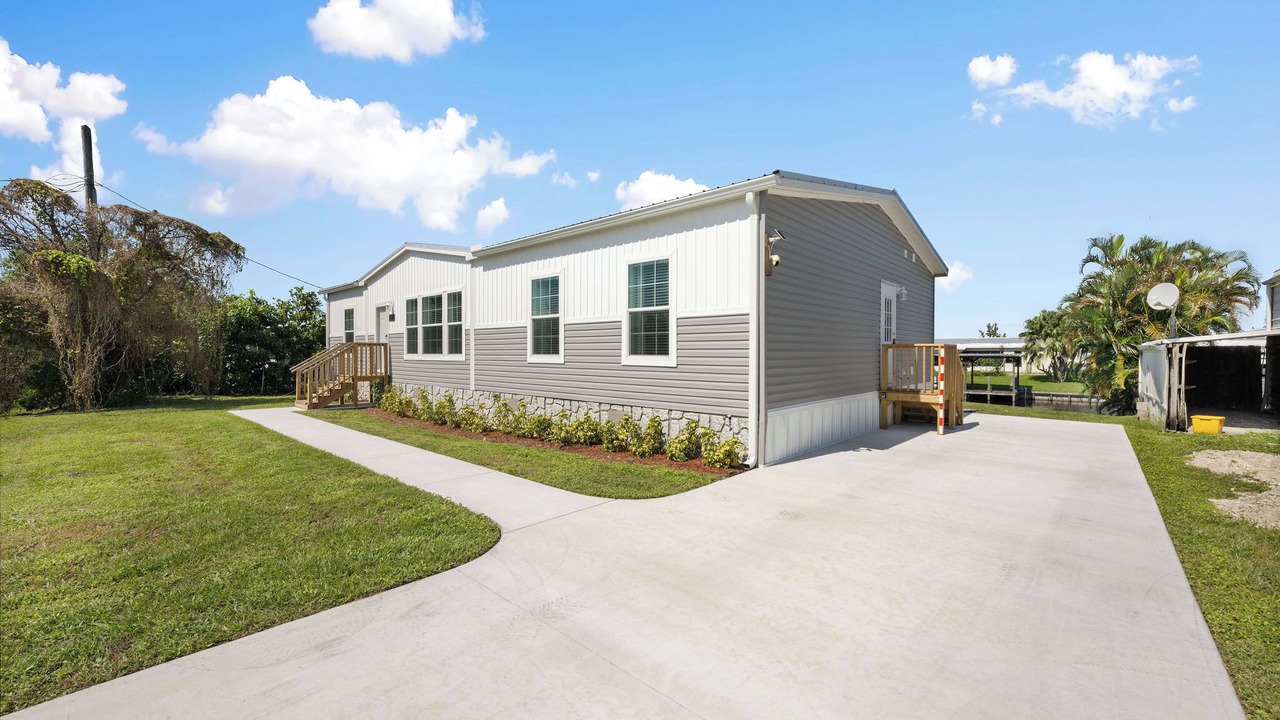 Photo of Outdoor in Taylor Creek