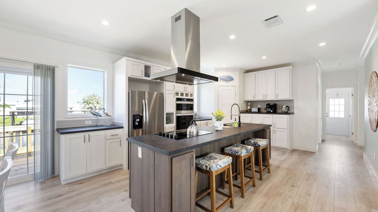 Photo of Kitchen in Taylor Creek