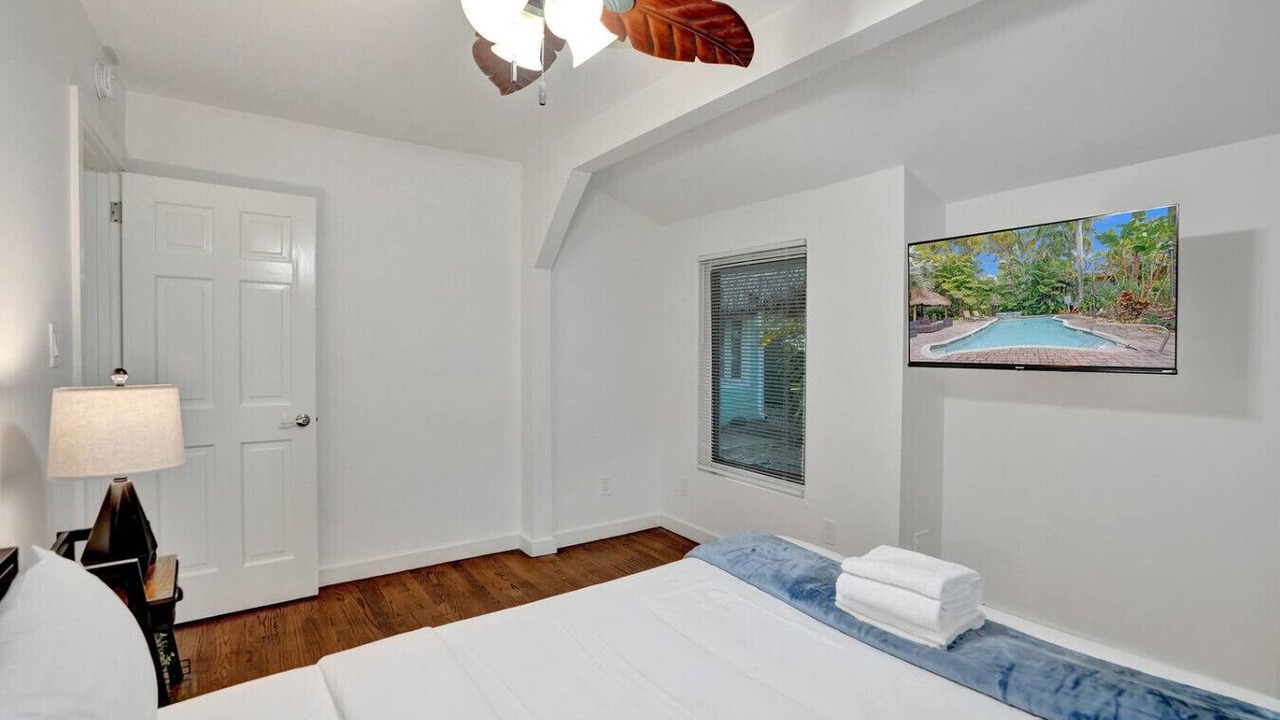 Photo of Bedroom in Sailboat Bend