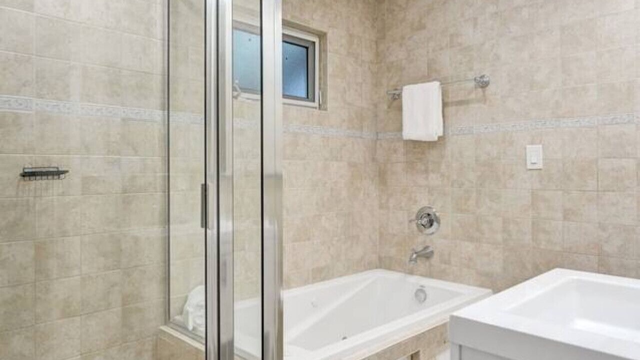 Photo of Bathroom in Sailboat Bend