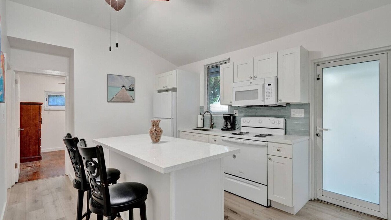 Photo of Kitchen in Sailboat Bend