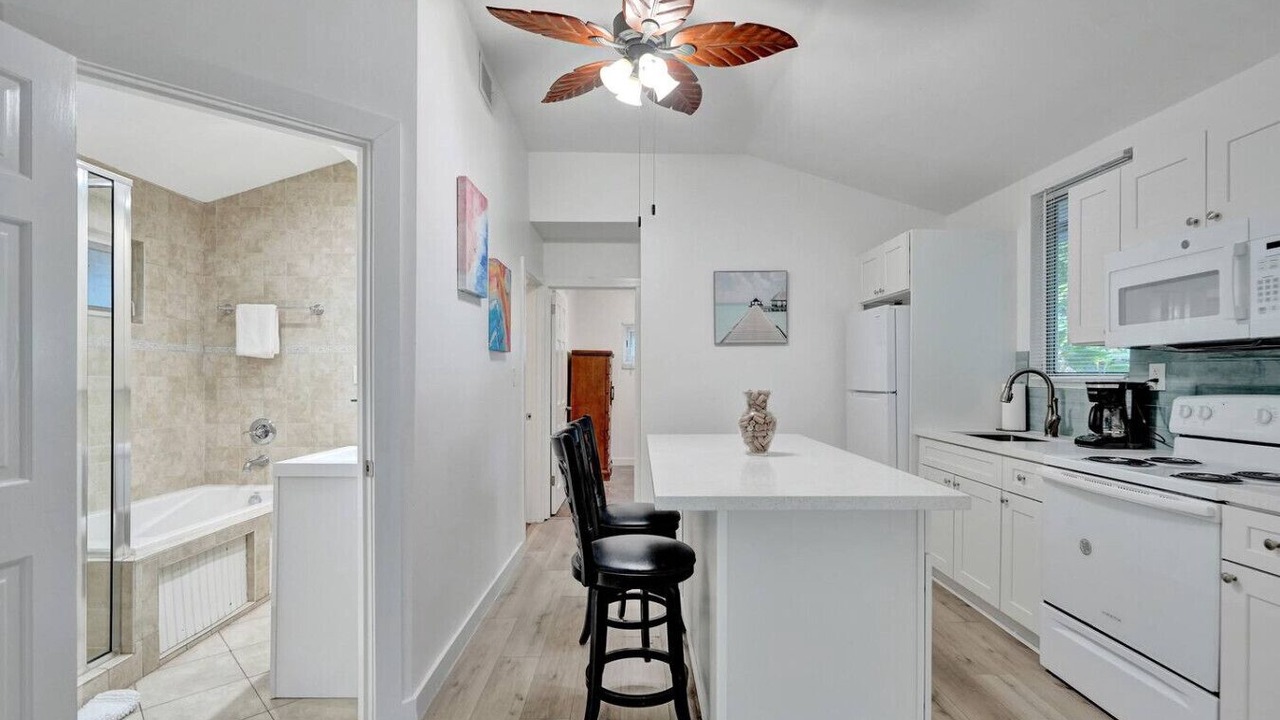 Photo of Kitchen in Sailboat Bend