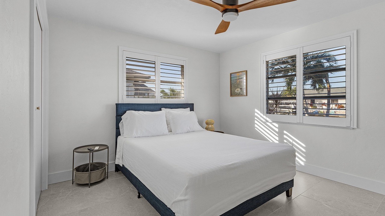 Photo of Bedroom in Lochmoor Waterway Estates