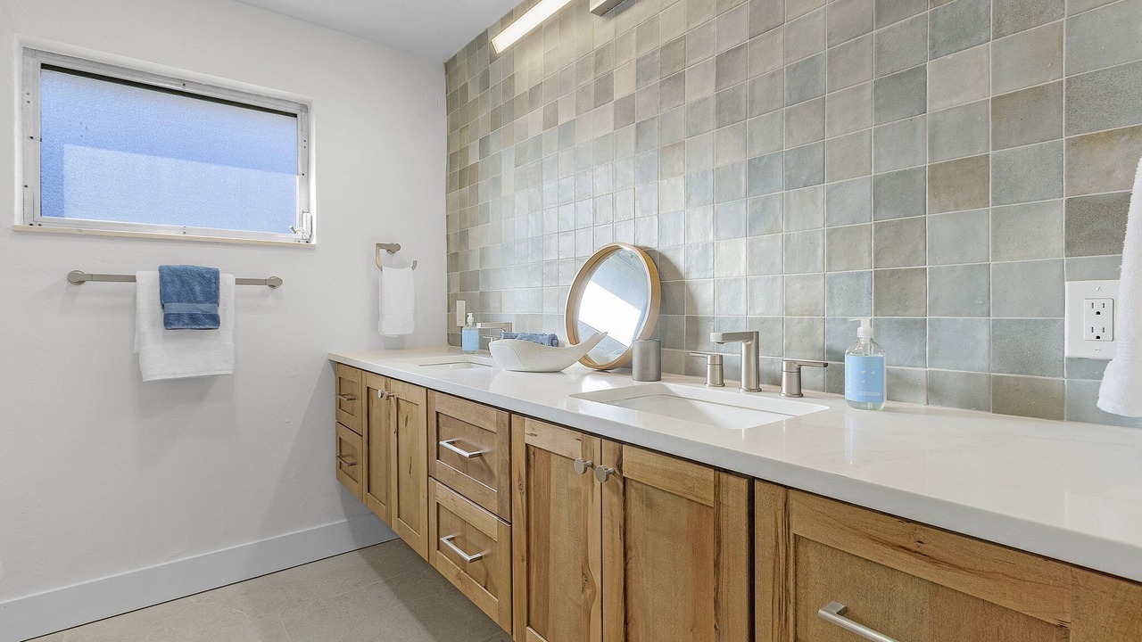 Photo of Bathroom in Lochmoor Waterway Estates