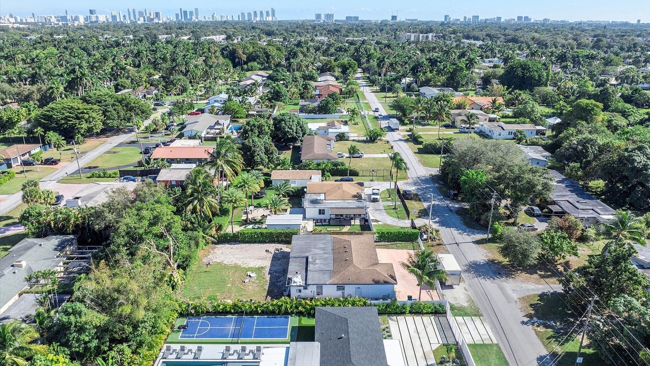 Photo of Outdoor in Golden Glades