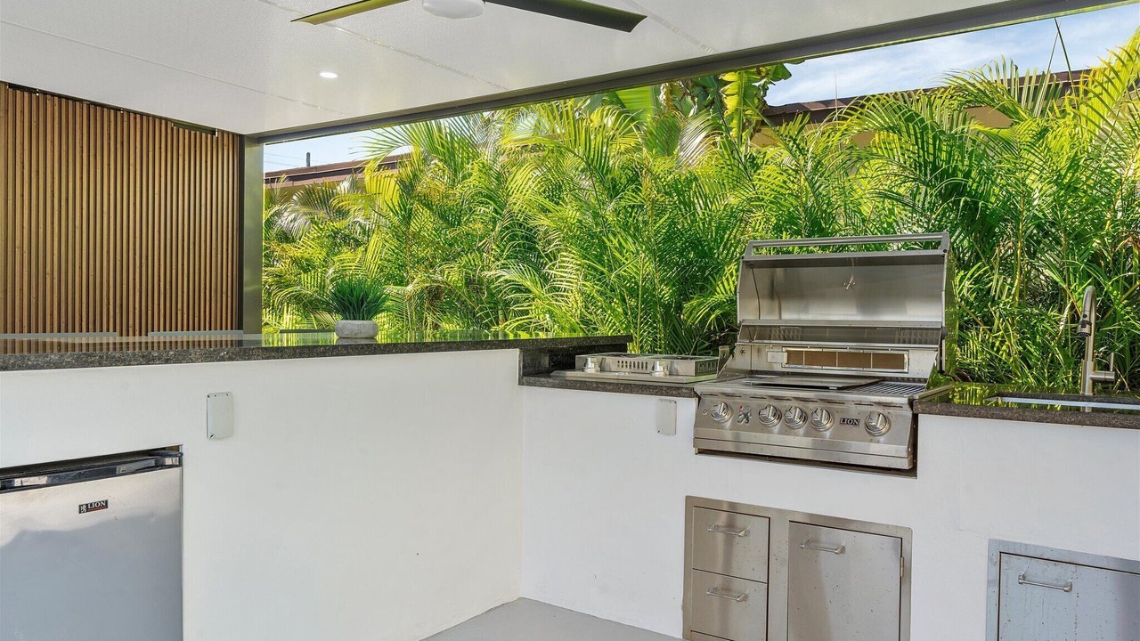 Photo of Outdoor in Golden Glades