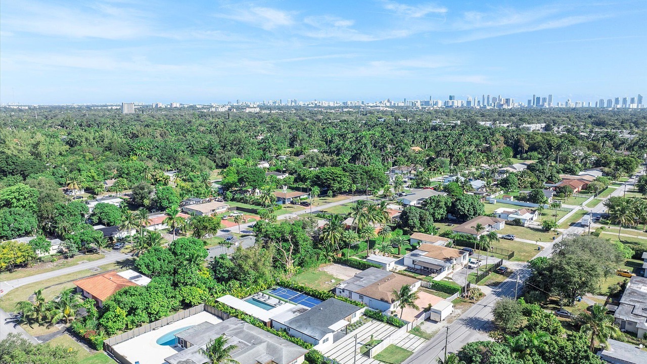 Photo of Outdoor in Golden Glades
