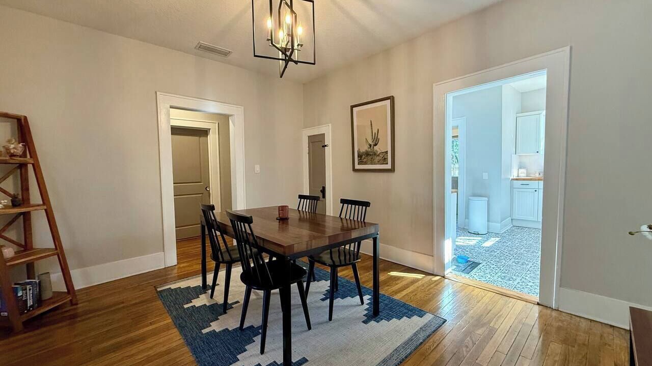 Photo of Livingroom in Riverside