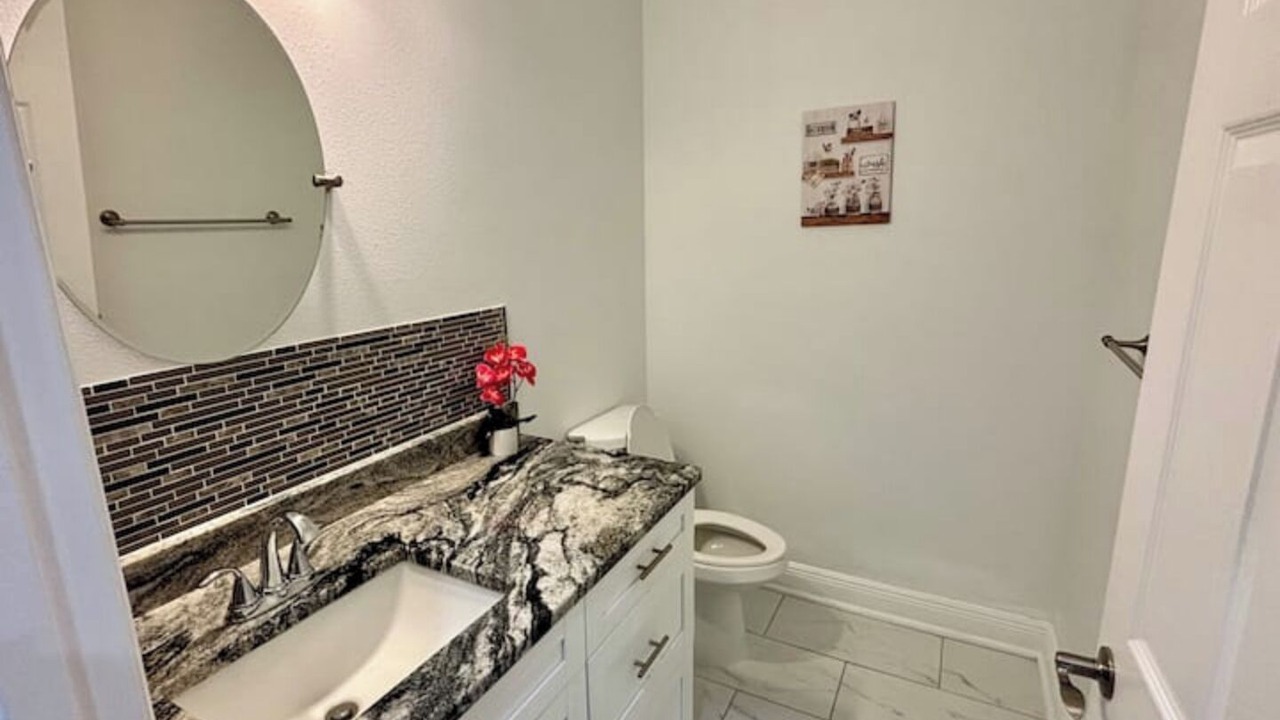 Photo of Bathroom in Lake Magdalene