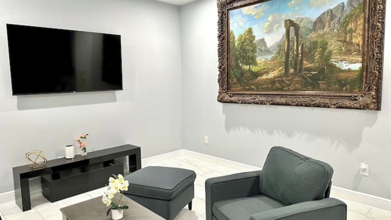 Photo of Livingroom in Lake Magdalene
