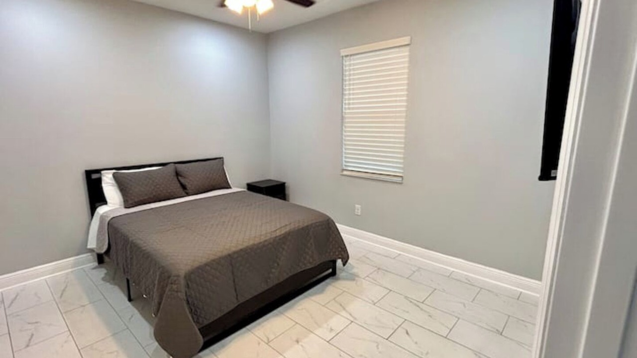 Photo of Bedroom in Lake Magdalene