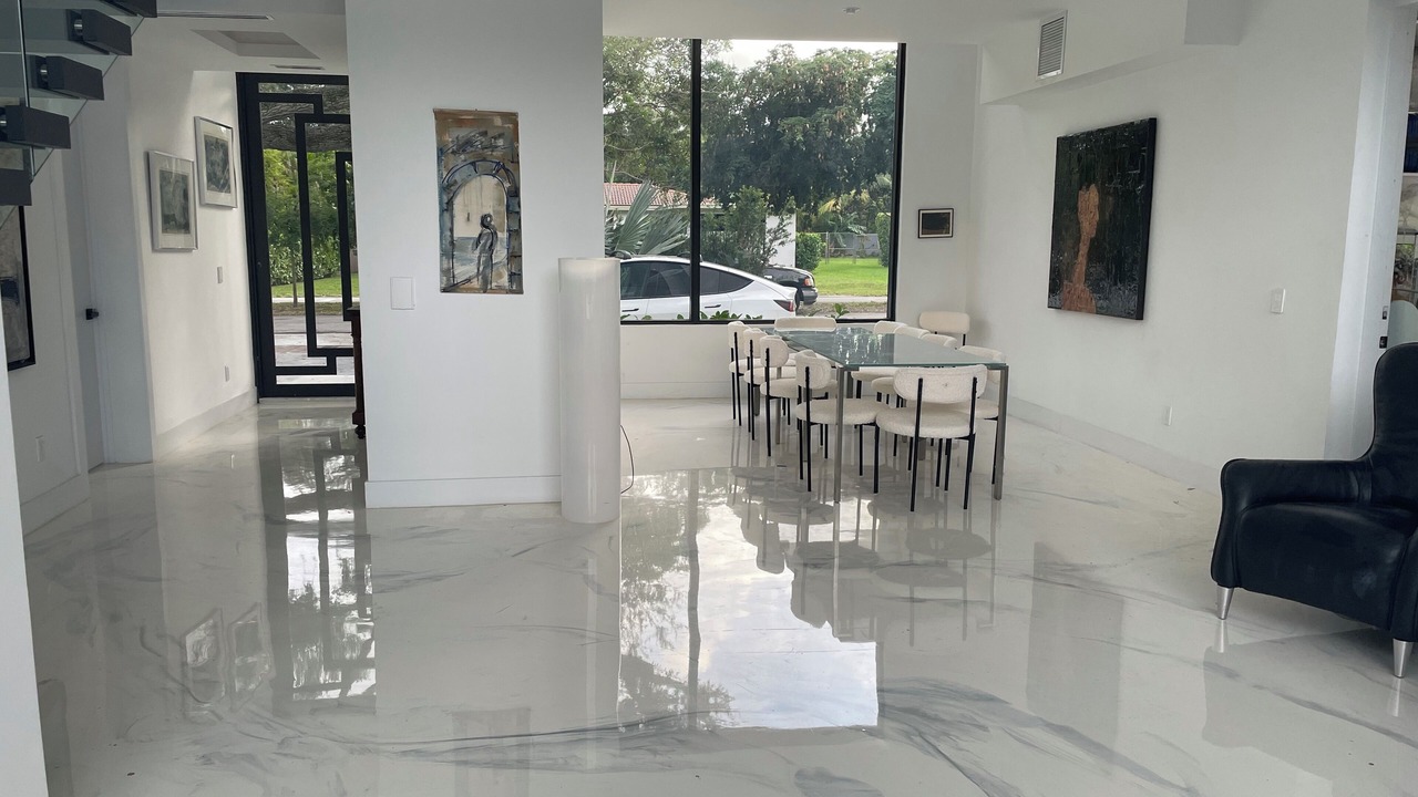 Photo of Others in Seybold