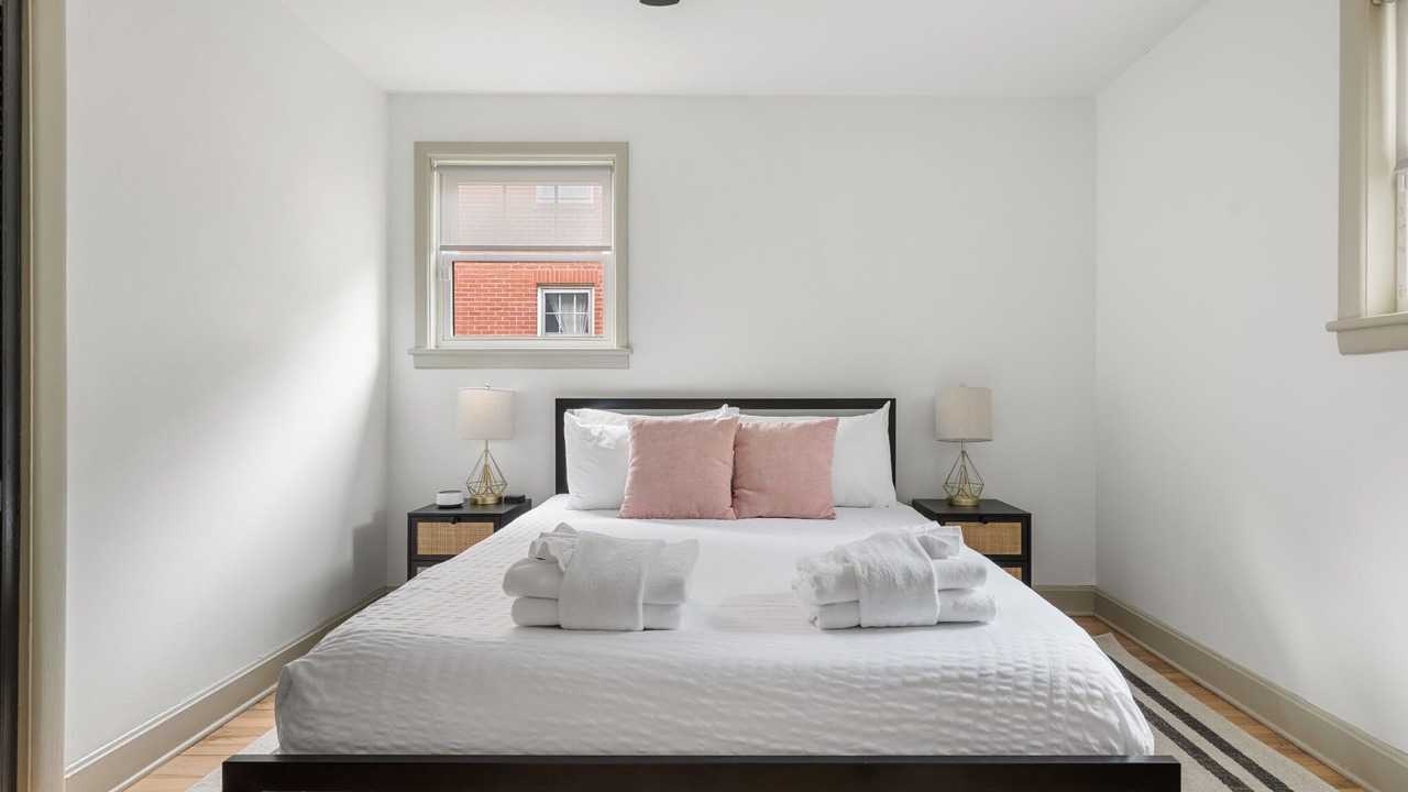 Photo of Bedroom in Charleston