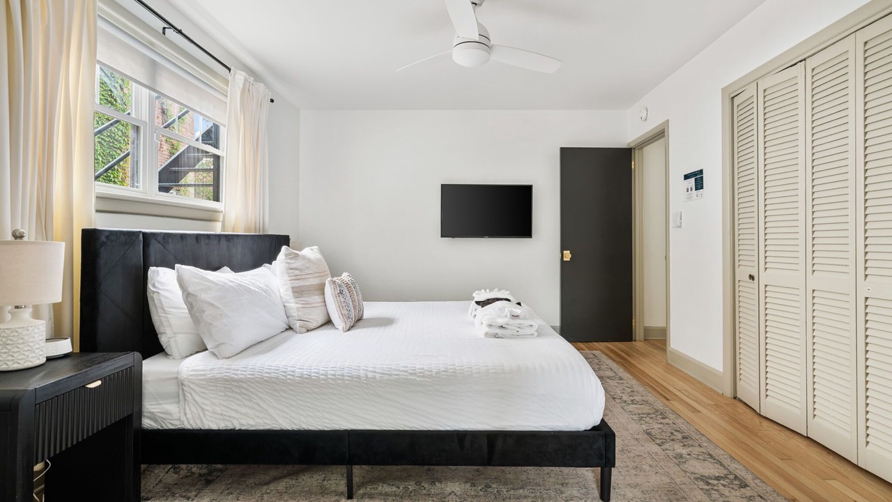 Photo of Bedroom in Charleston