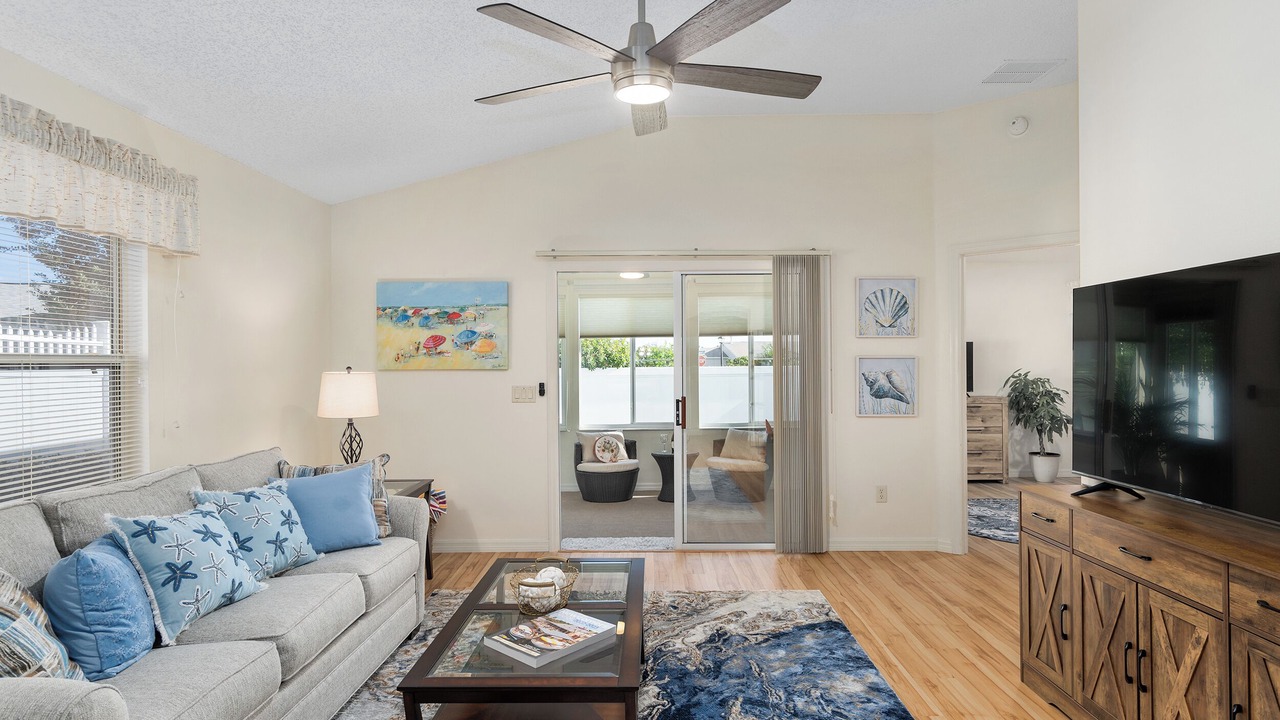 Photo of Bedroom in Duval
