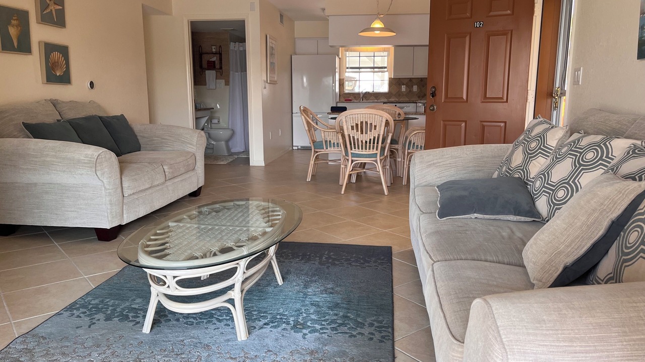 Photo of Livingroom in Pelican