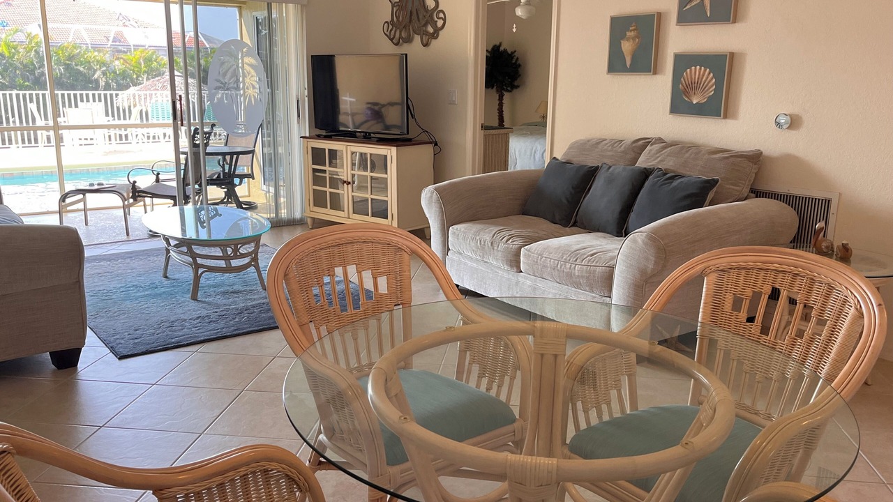 Photo of Livingroom in Pelican