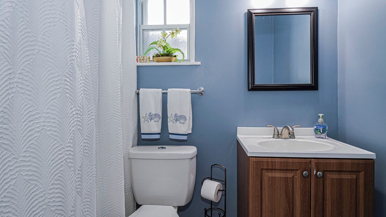 Photo of Bathroom in Sebastian Highlands