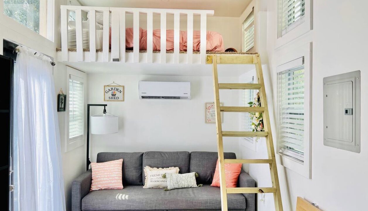 Photo of Livingroom in Reddick