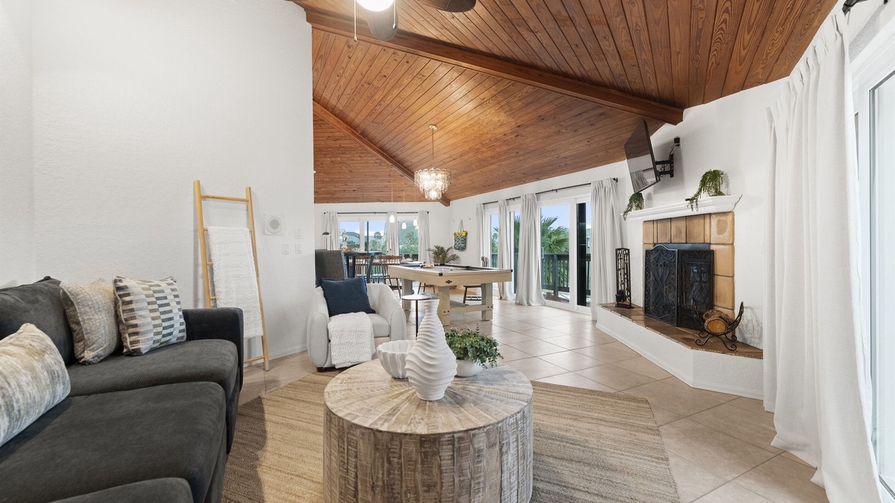 Photo of Bedroom in Marineland Acres