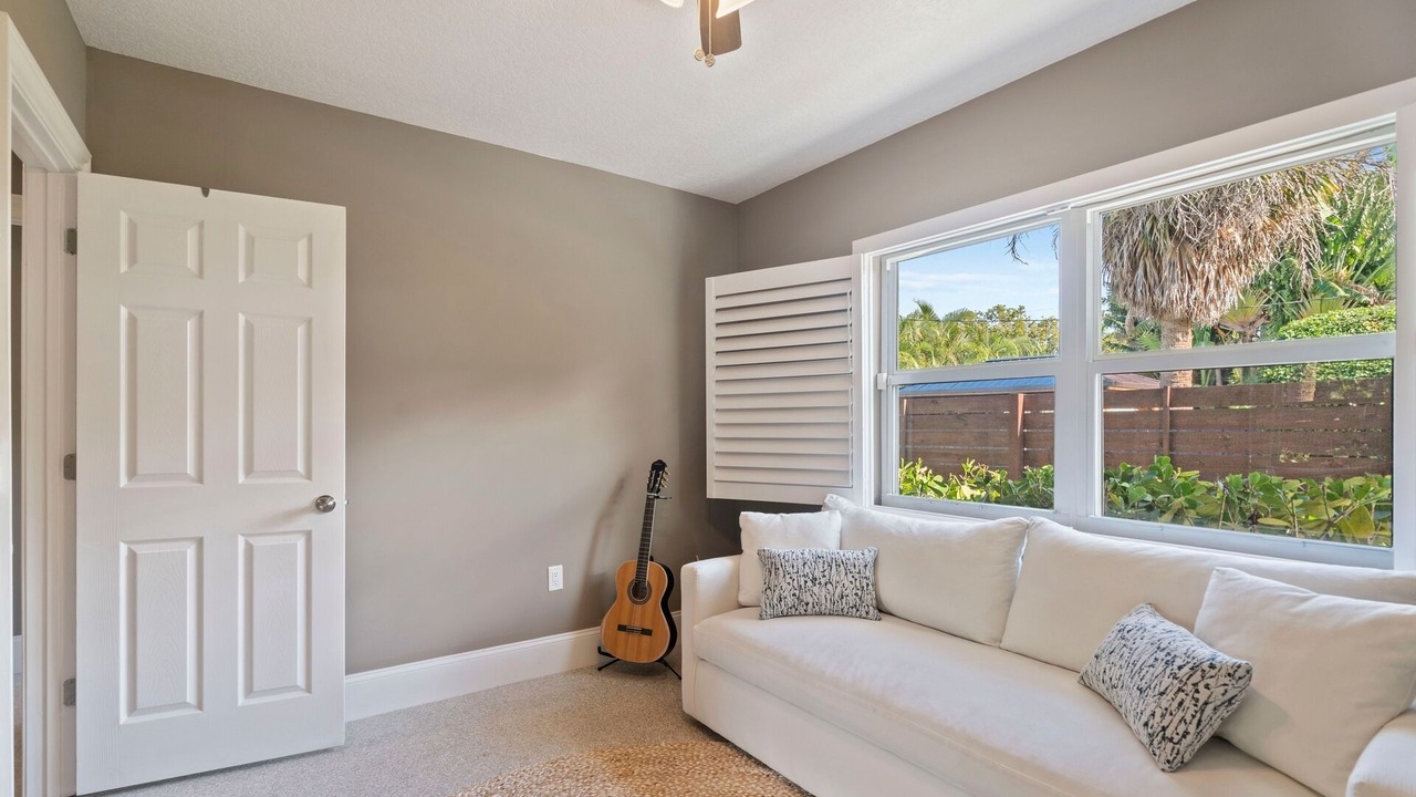 Photo of Livingroom in Old Northwood