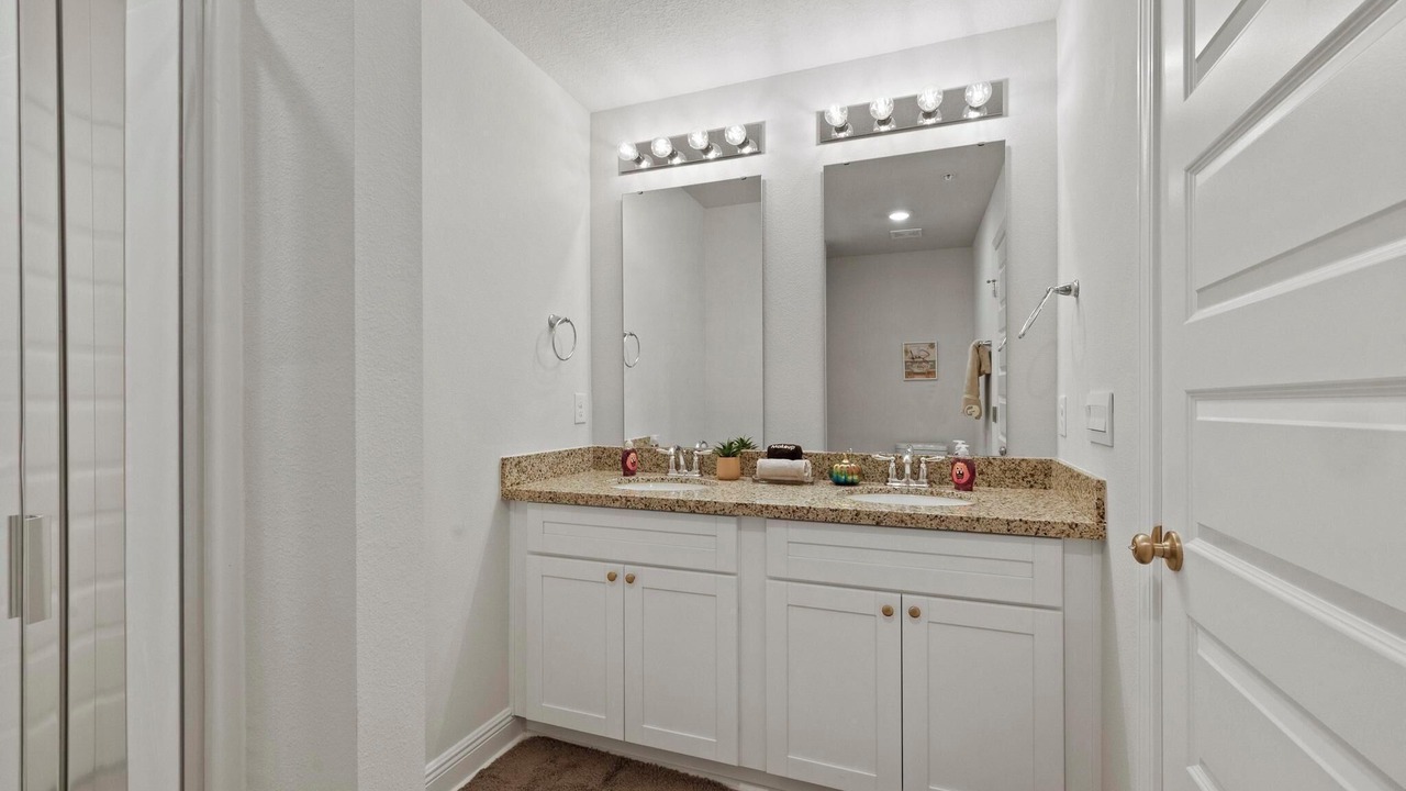 Photo of Bathroom in Ferry Pass