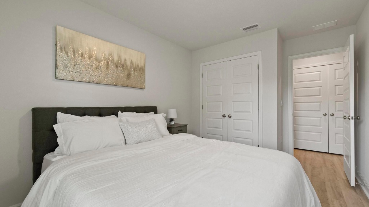 Photo of Bedroom in Ferry Pass